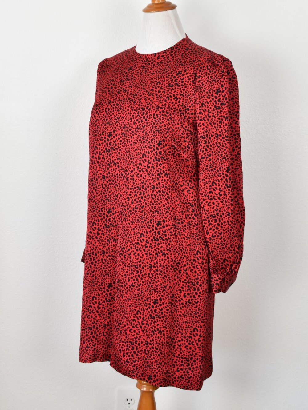 Brooks Brothers Animal Leopard Print Round Neck Shift Dress - 8 - Picture 5 of 9